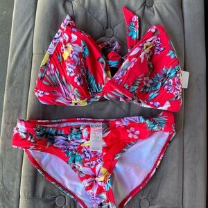 Billabong Red Floral Twist-Front Bikini Set